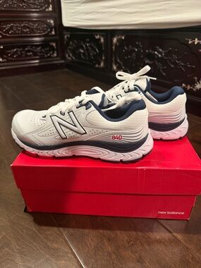 New Balance 840v3 sneakers